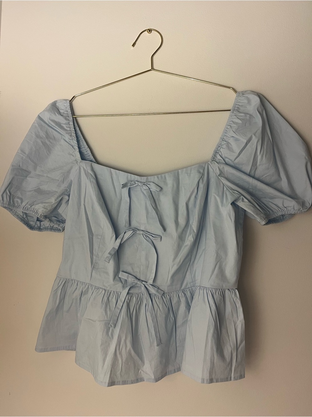 Francesca’s Clare Blue Puff Sleeve Bow Blouse